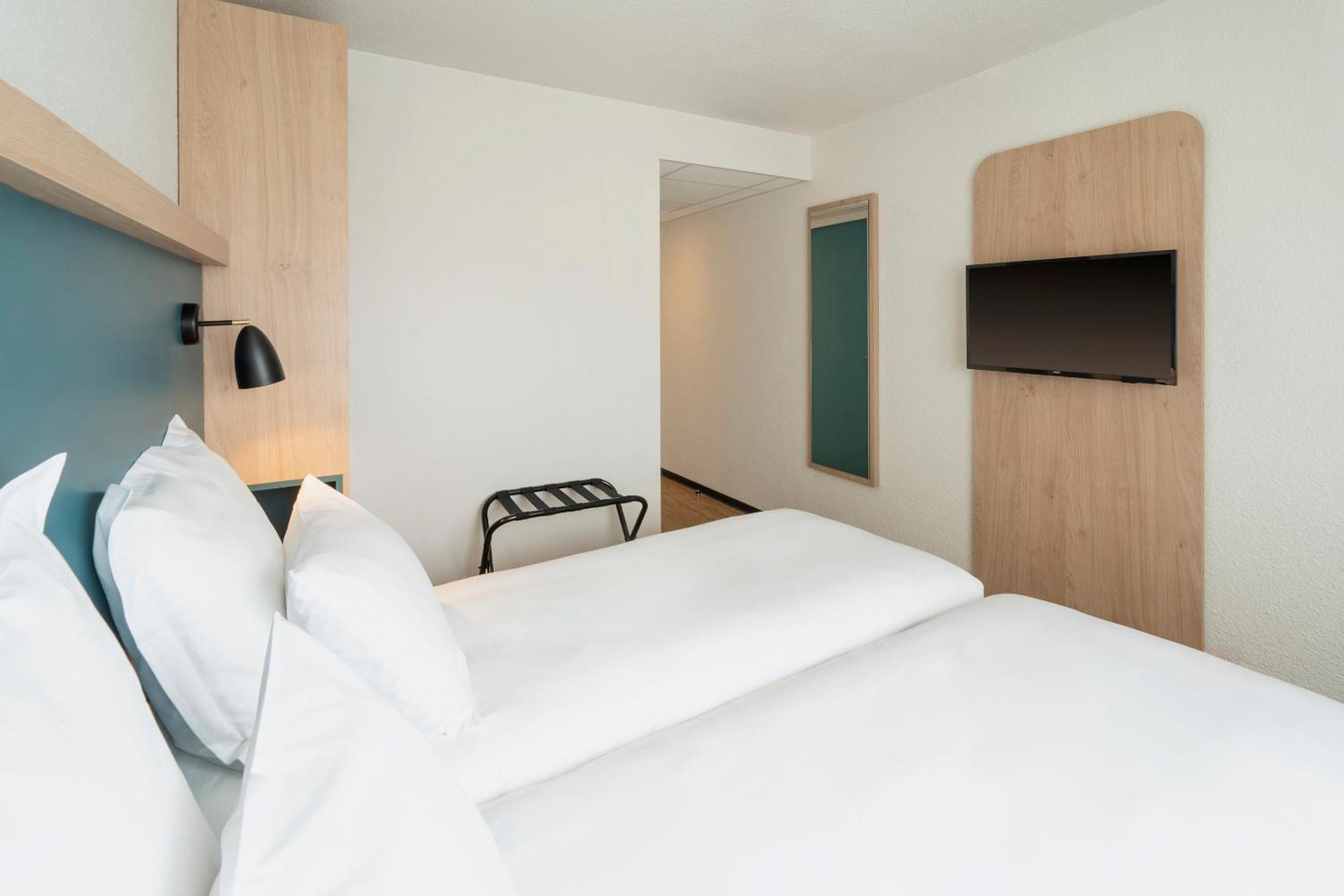 Le Carline, Sure Hotel Collection By Best Western Caen Esterno foto