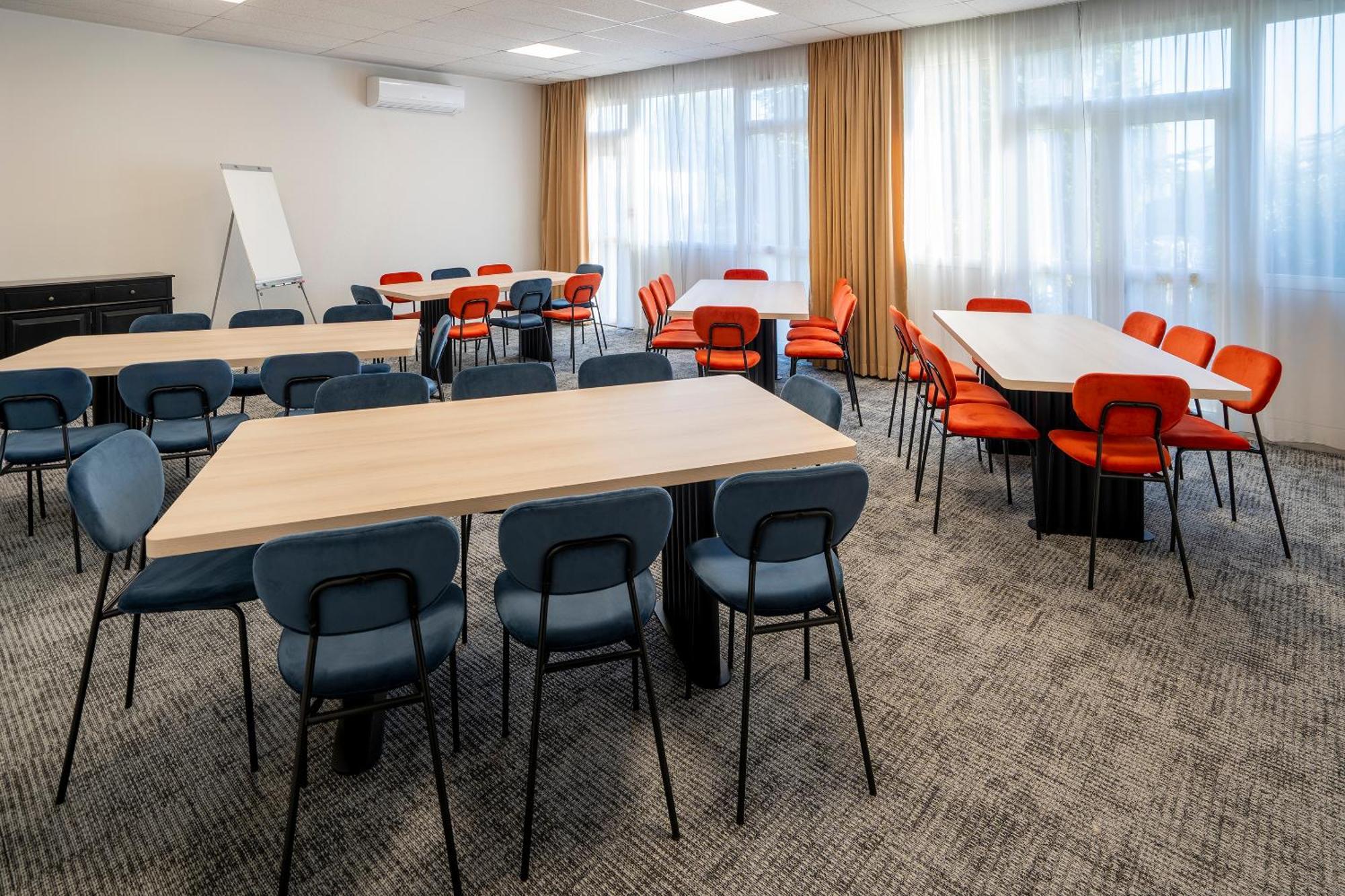Le Carline, Sure Hotel Collection By Best Western Caen Esterno foto